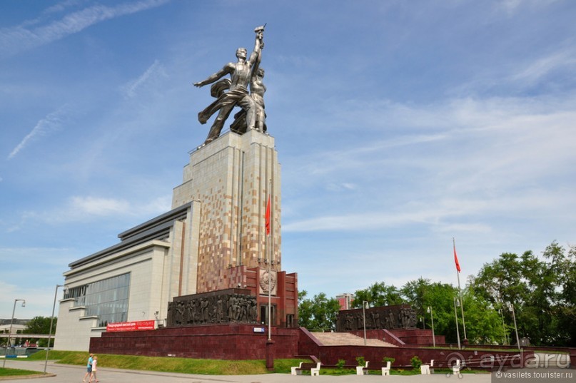 Москва, устремленная ввысь