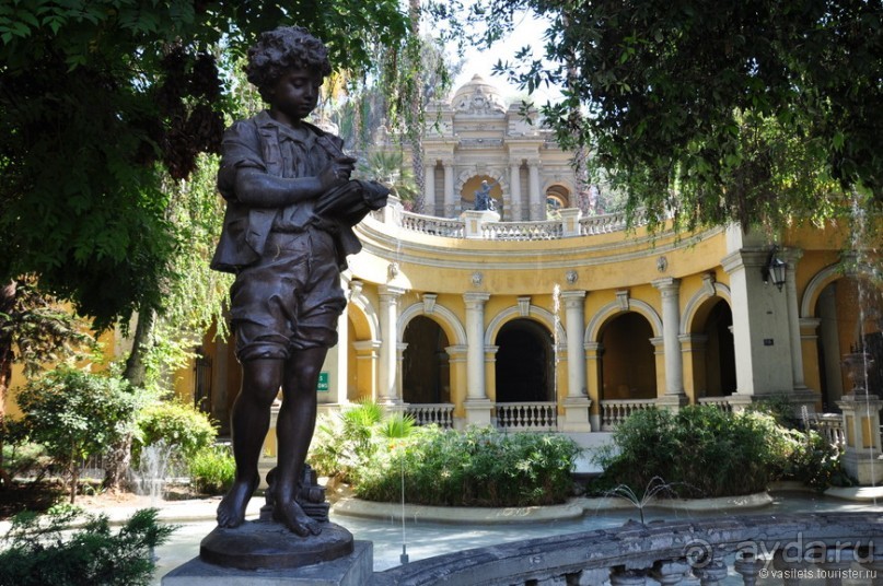 Альбом отзыва "Благополучный Сантьяго"