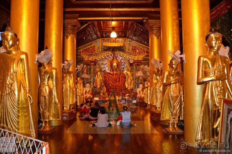 Сияет золотом Янгон