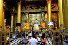 Сияет золотом Янгон