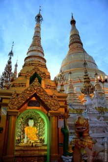 Сияет золотом Янгон