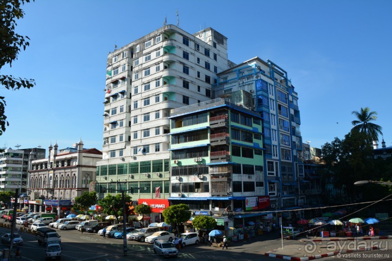 Сияет золотом Янгон