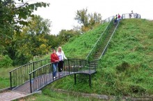 Загадочная церковь и странный недострой