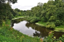 Загадочная церковь и странный недострой