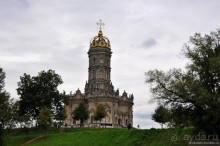 Загадочная церковь и странный недострой