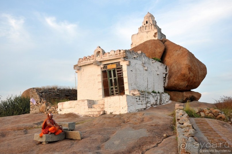 Индия. Хампи. Ищем Маугли