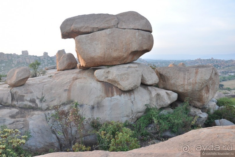 Индия. Хампи. Ищем Маугли