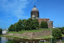 Выборг в «лесах», а Питер в мостах