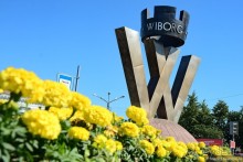 Выборг в «лесах», а Питер в мостах