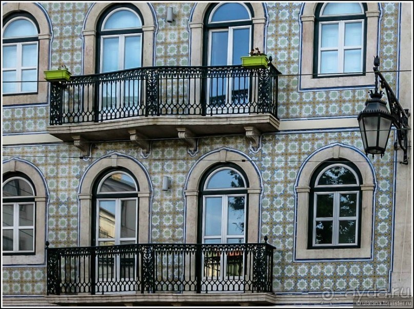 Лиссабон — высоко сижу, далеко гляжу