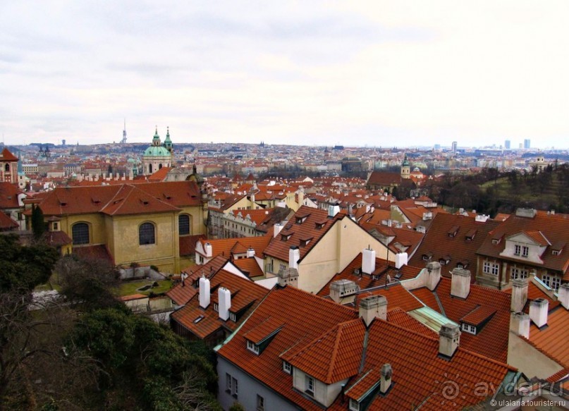 Zlata Praha: желто-красные зарисовки