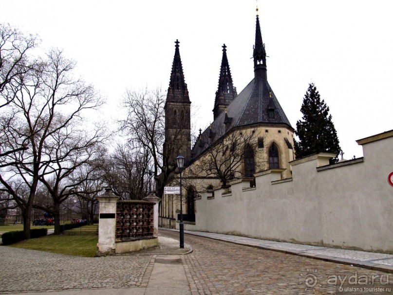 Zlata Praha: желто-красные зарисовки