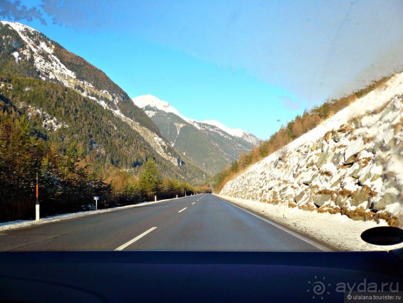 Альбом отзыва "Австрия из окна автомобиля"