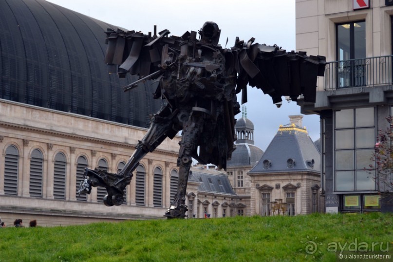 Знакомьтесь, мсьё Лион!