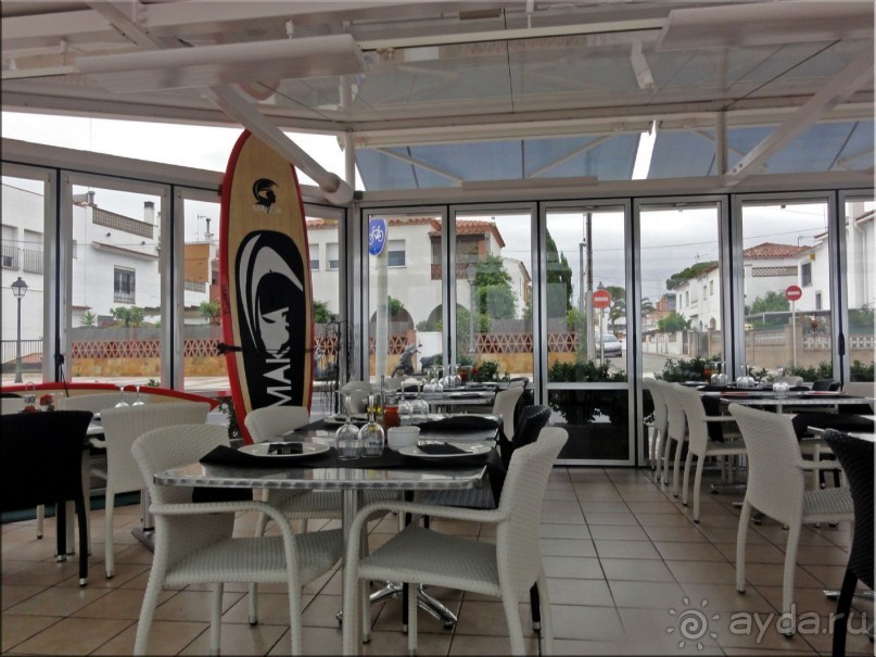 Очень приятный ресторанчик в плане месторасположения, кухни и дружелюбия персонала 