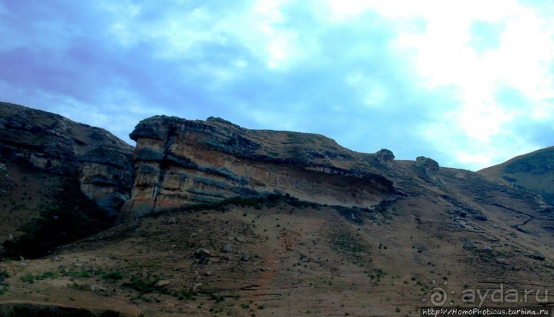 Скальные пейзажи Золотых Ворот