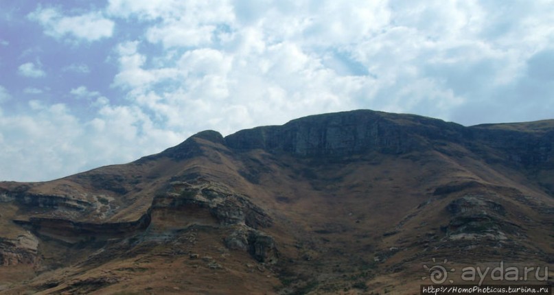 Скальные пейзажи Золотых Ворот