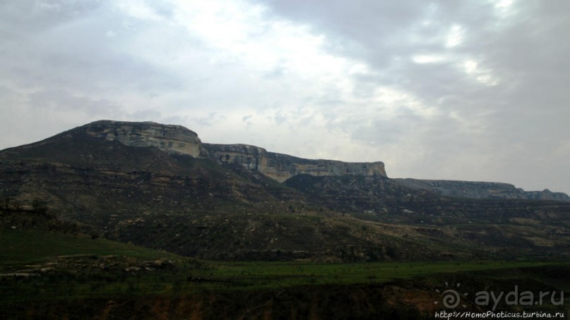 Скальные пейзажи Золотых Ворот