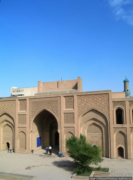 В Багдаде все "спокойно". Такие разные церкви