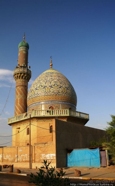 В Багдаде все "спокойно". Такие разные церкви