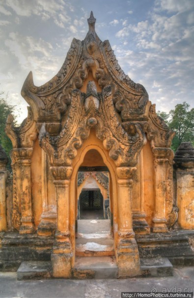 Монастырь Королевы главного дворца