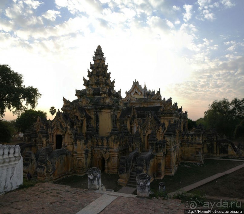 Монастырь Королевы главного дворца