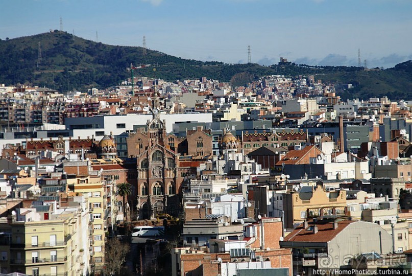 Саграда Фамилия со всех сторон