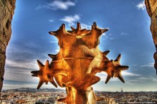 Саграда Фамилия со всех сторон