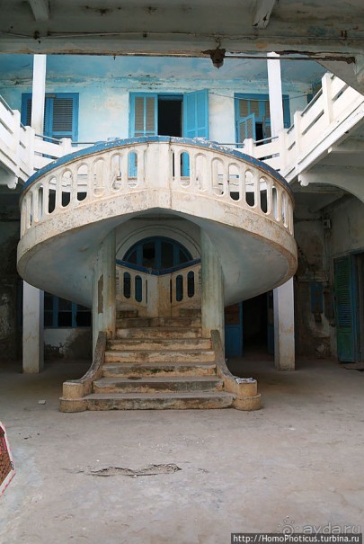 Блеск и нищета западной Африки, или когда уходят оккупанты