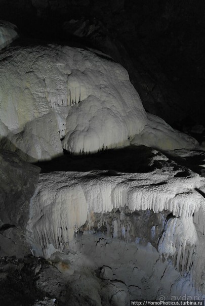 Анакопийская пропасть