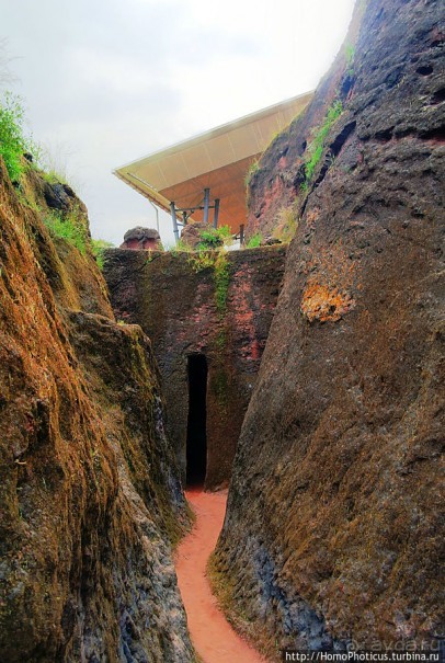 Чудеса Лалибелы: восточный комплекс