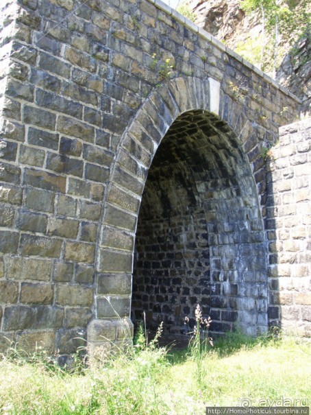 Пуп - самая юго-западная точка берега Байкала