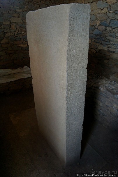 Дворцы-гробницы