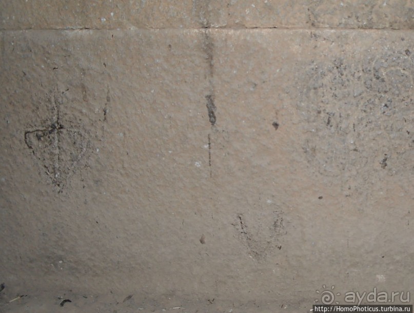 Дворцы-гробницы