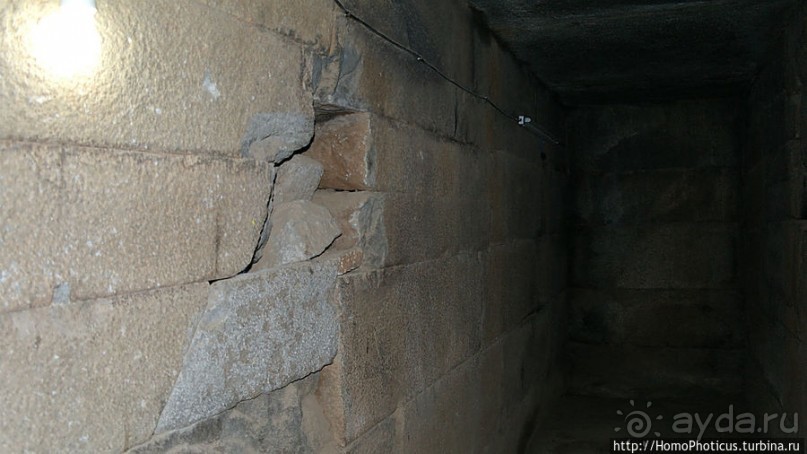 Дворцы-гробницы