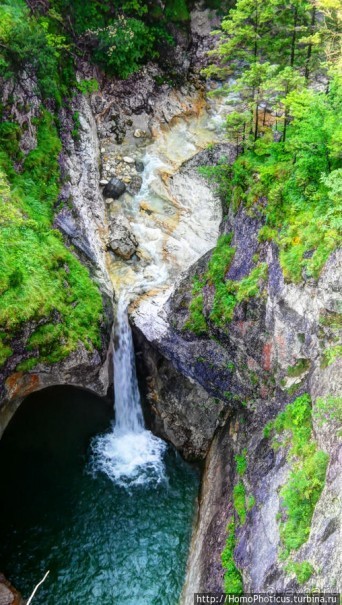 Вокруг замков