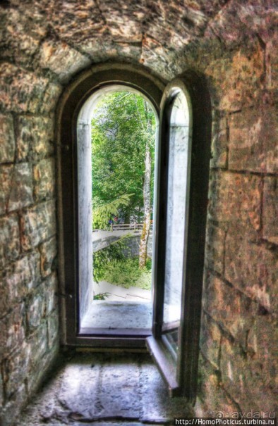 Вокруг замков