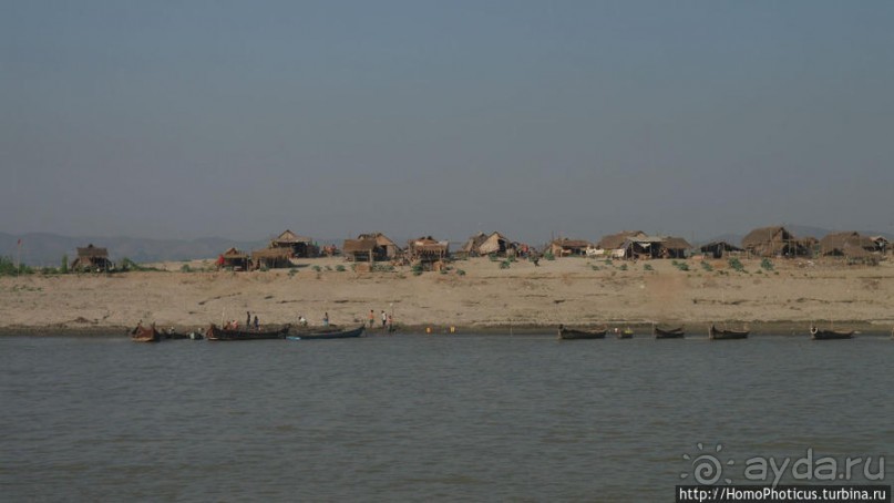 Царь-колокол возле царь-пагоды