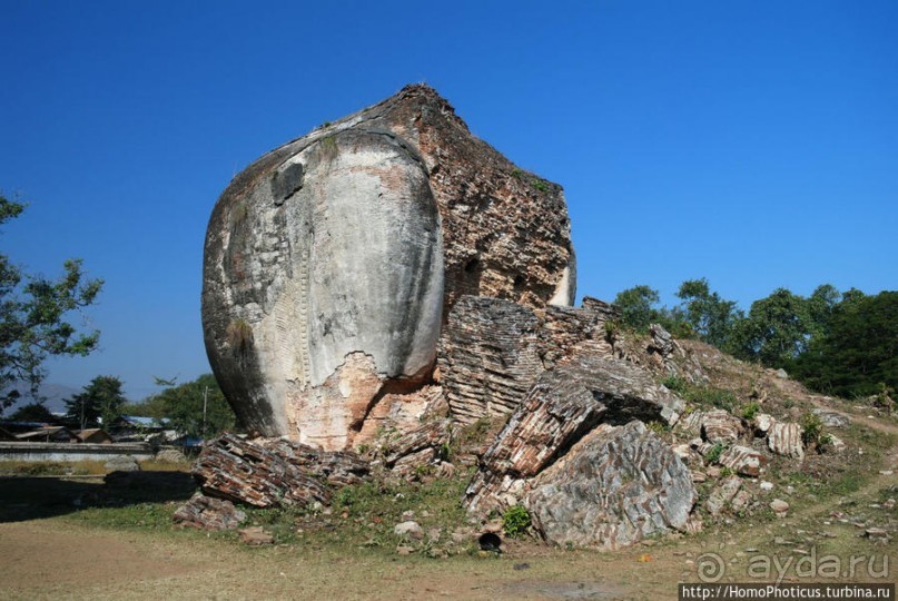 Царь-колокол возле царь-пагоды