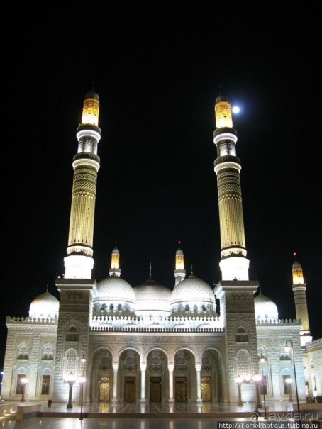 Две мечети
