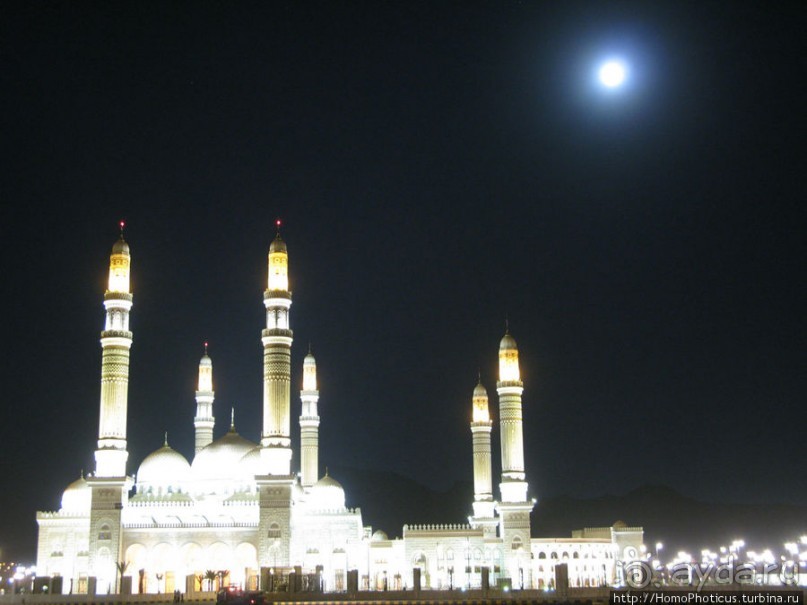 Две мечети