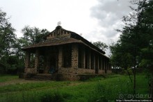 Гондэр: храм Троицы на горе света и бани Крещения