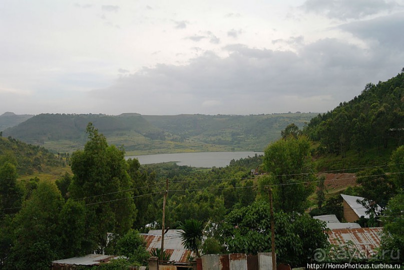 Гондэр: храм Троицы на горе света и бани Крещения