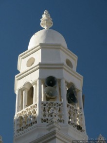 Небоскребы, небоскребы, да из глины кирпичи