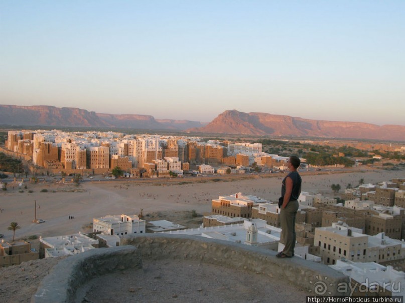 Небоскребы, небоскребы, да из глины кирпичи