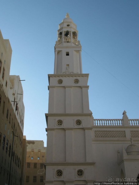 Небоскребы, небоскребы, да из глины кирпичи