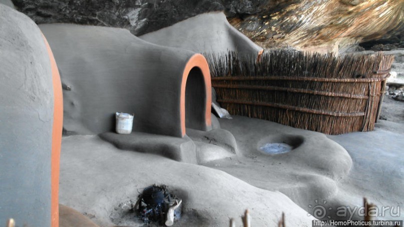 В гостях у африканских троглодитов