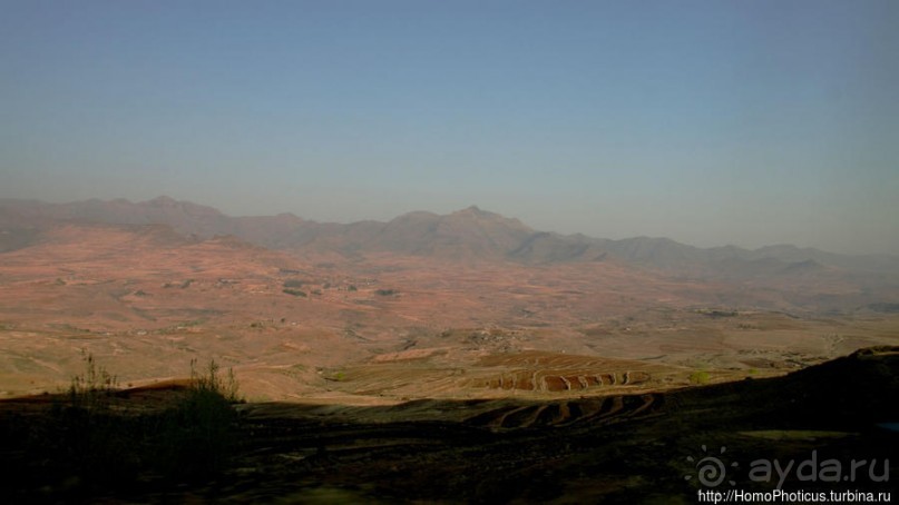 В гостях у африканских троглодитов