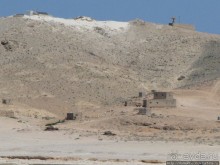 Белые пляжи и советские танки