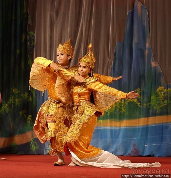 Сокровища Мьянмы. V. Бирюза Индийского океана, золото Янгона